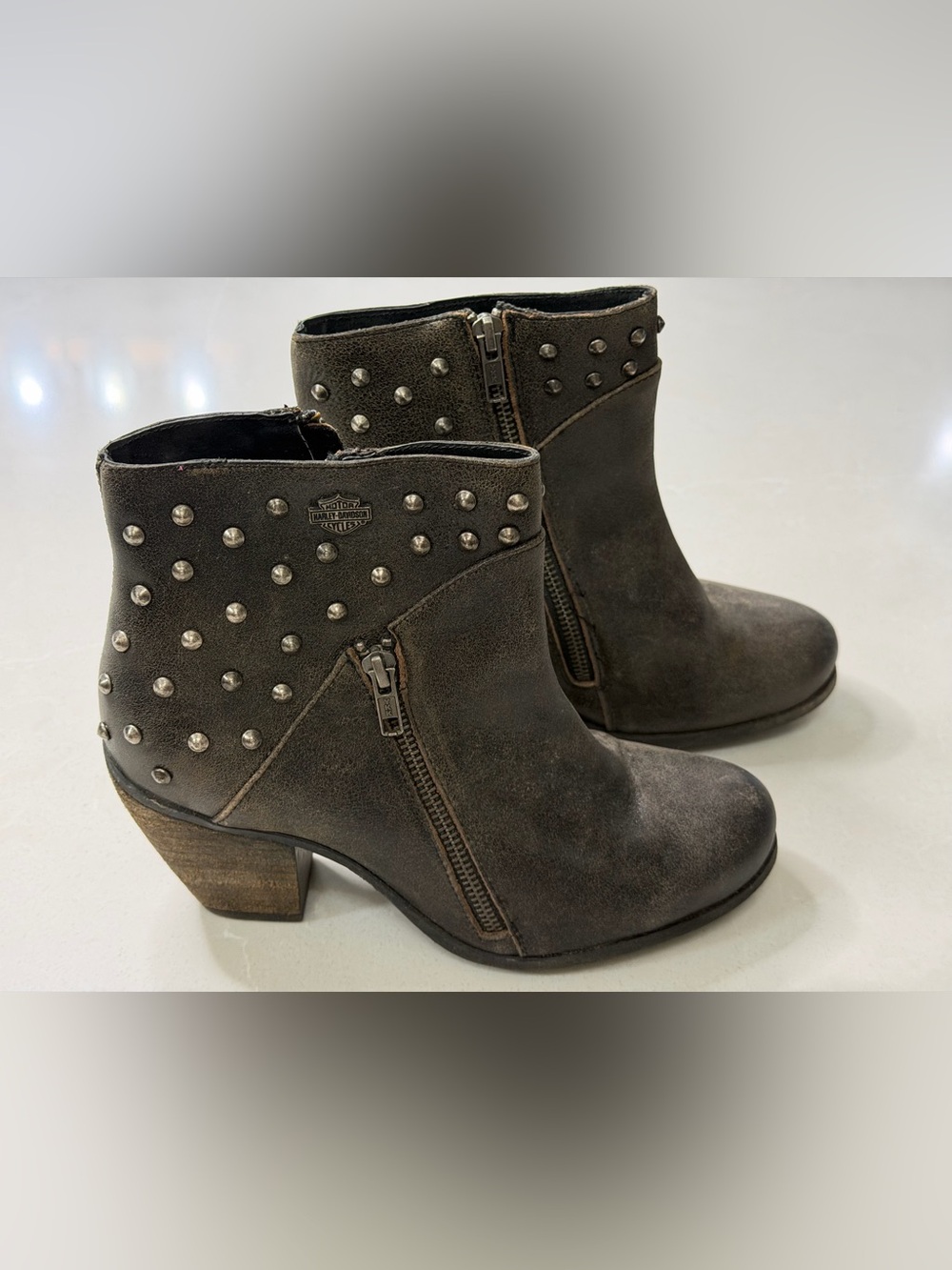 Harley-Davidson Wexford Distressed Black/Brown Studded Booties 9.5M